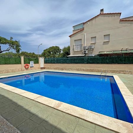 Casa En Vilafortuny Con Barbacoa Piscina Comunitaria Cambrils Exterior foto